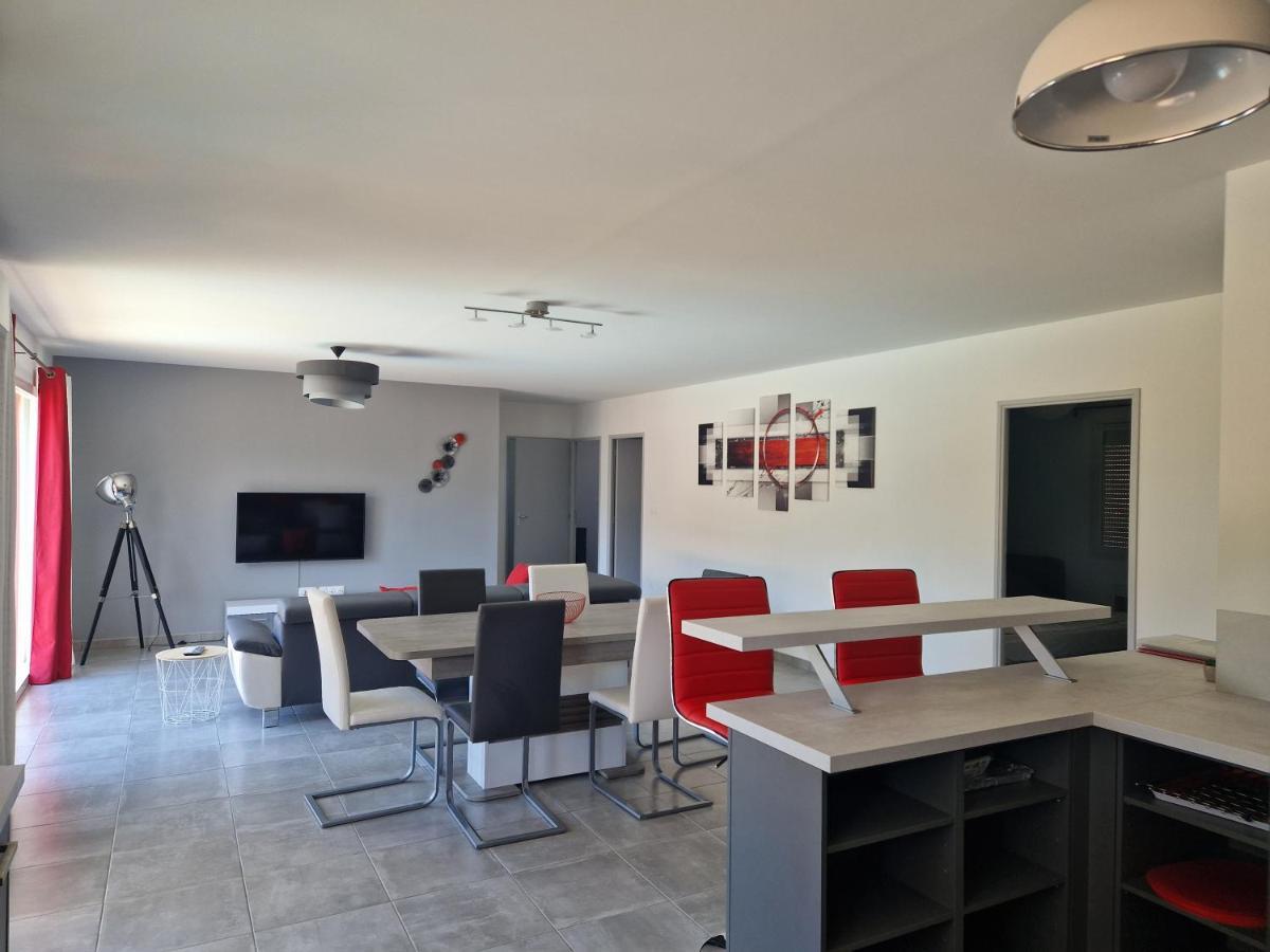 Les Villas Dorées - Villa Soleil face au Mont Ventoux Plaisians Extérieur photo
